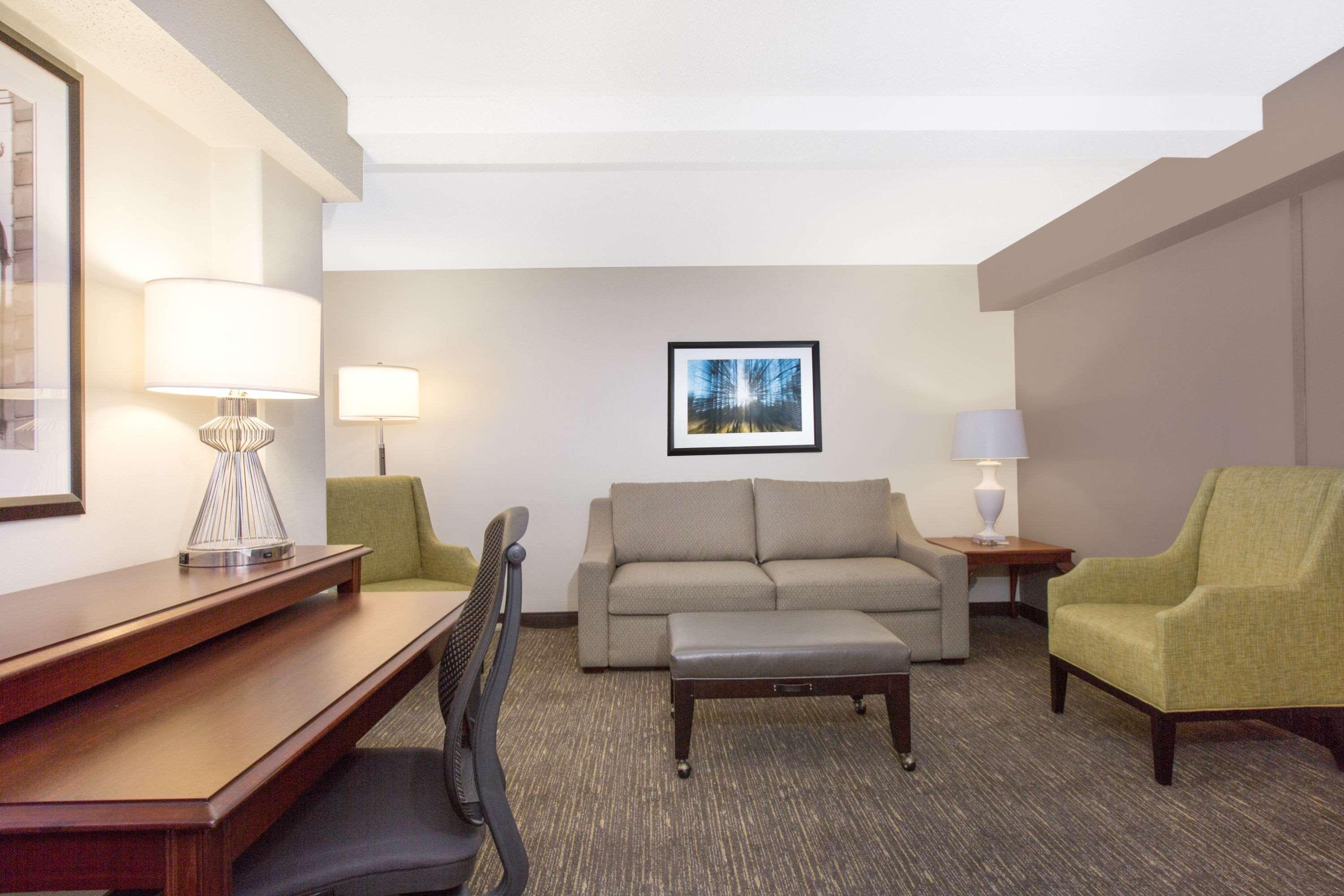 Отель Wyndham Philadelphia-Historic District Экстерьер фото