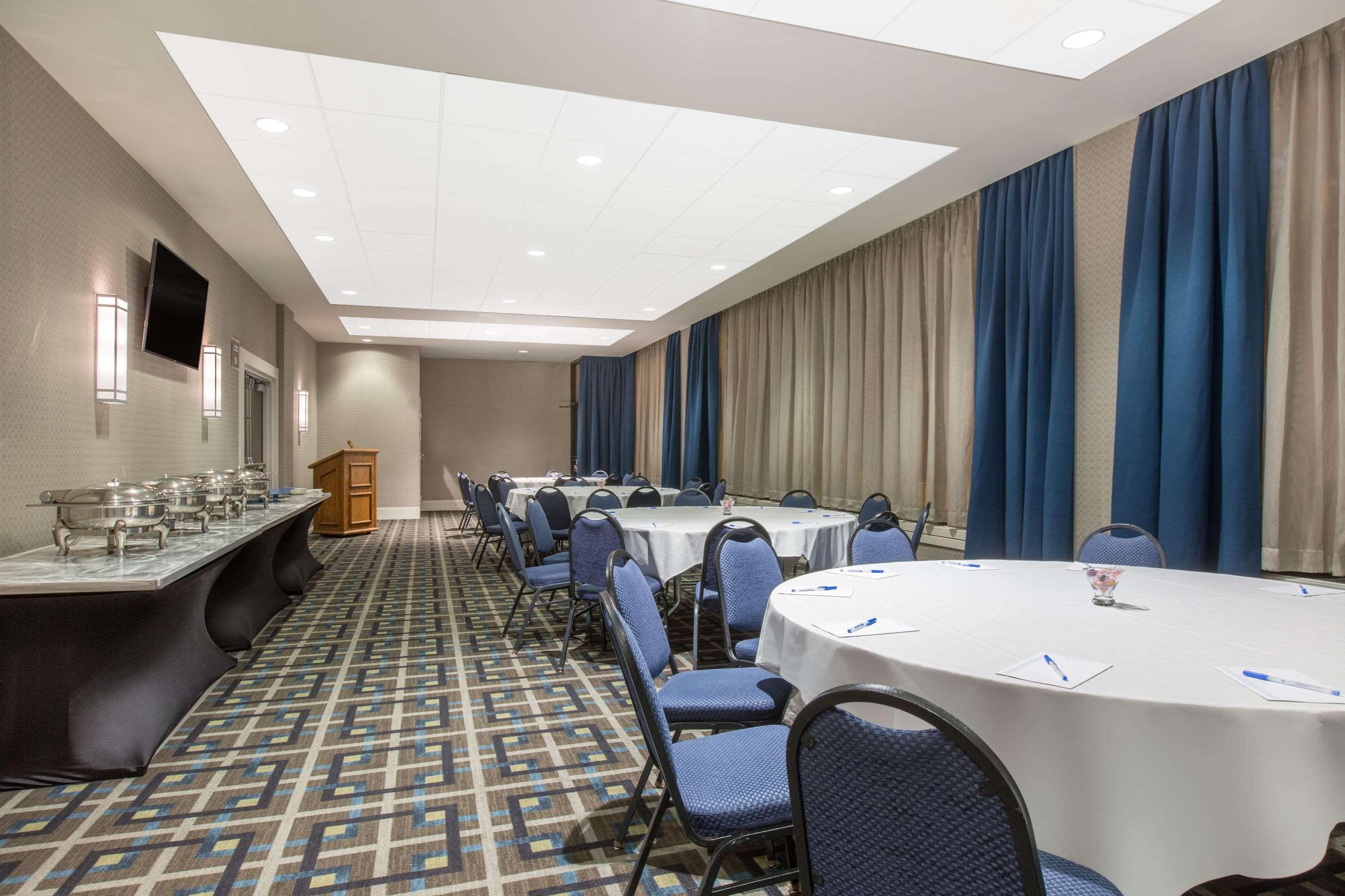 Отель Wyndham Philadelphia-Historic District Экстерьер фото