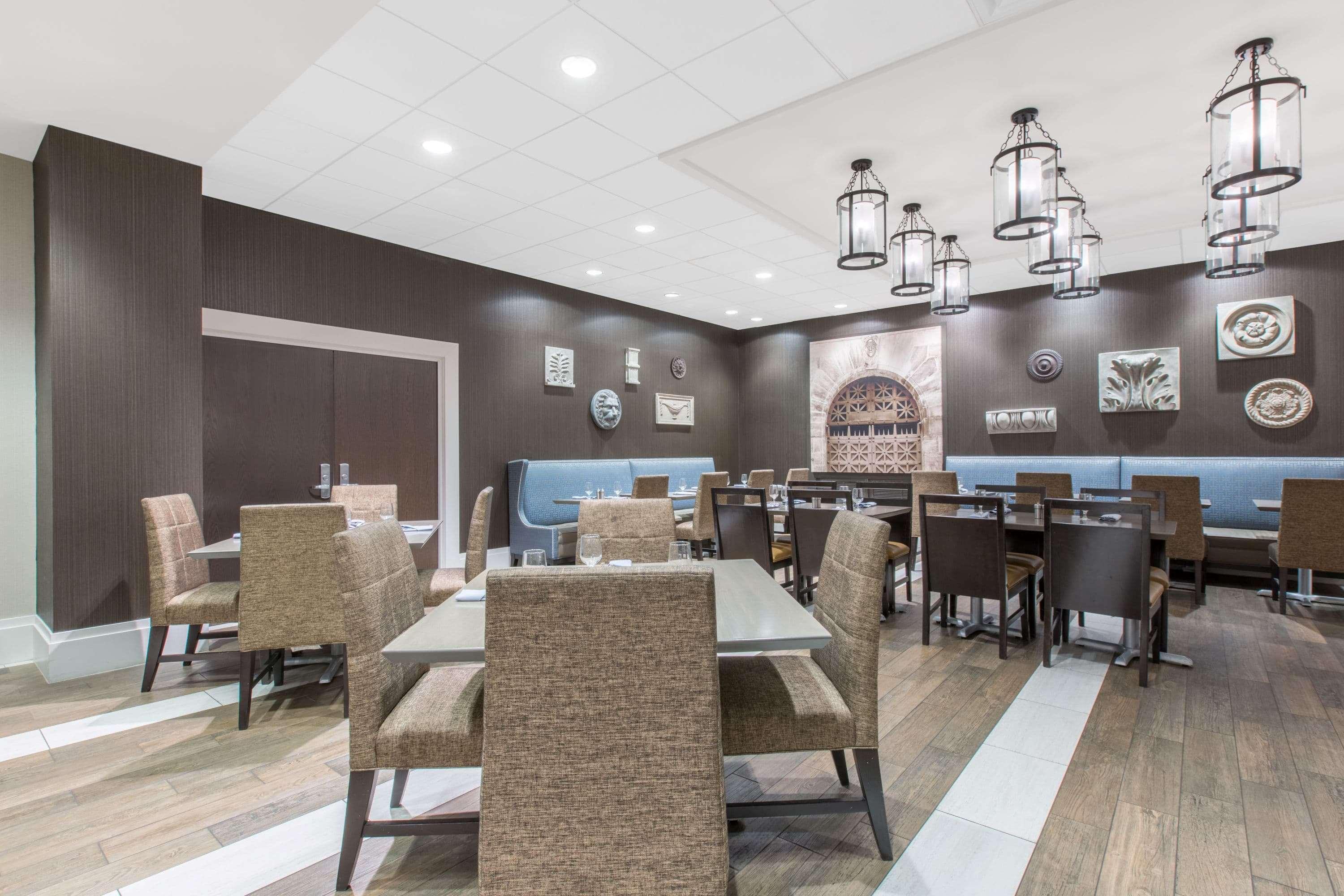 Отель Wyndham Philadelphia-Historic District Экстерьер фото