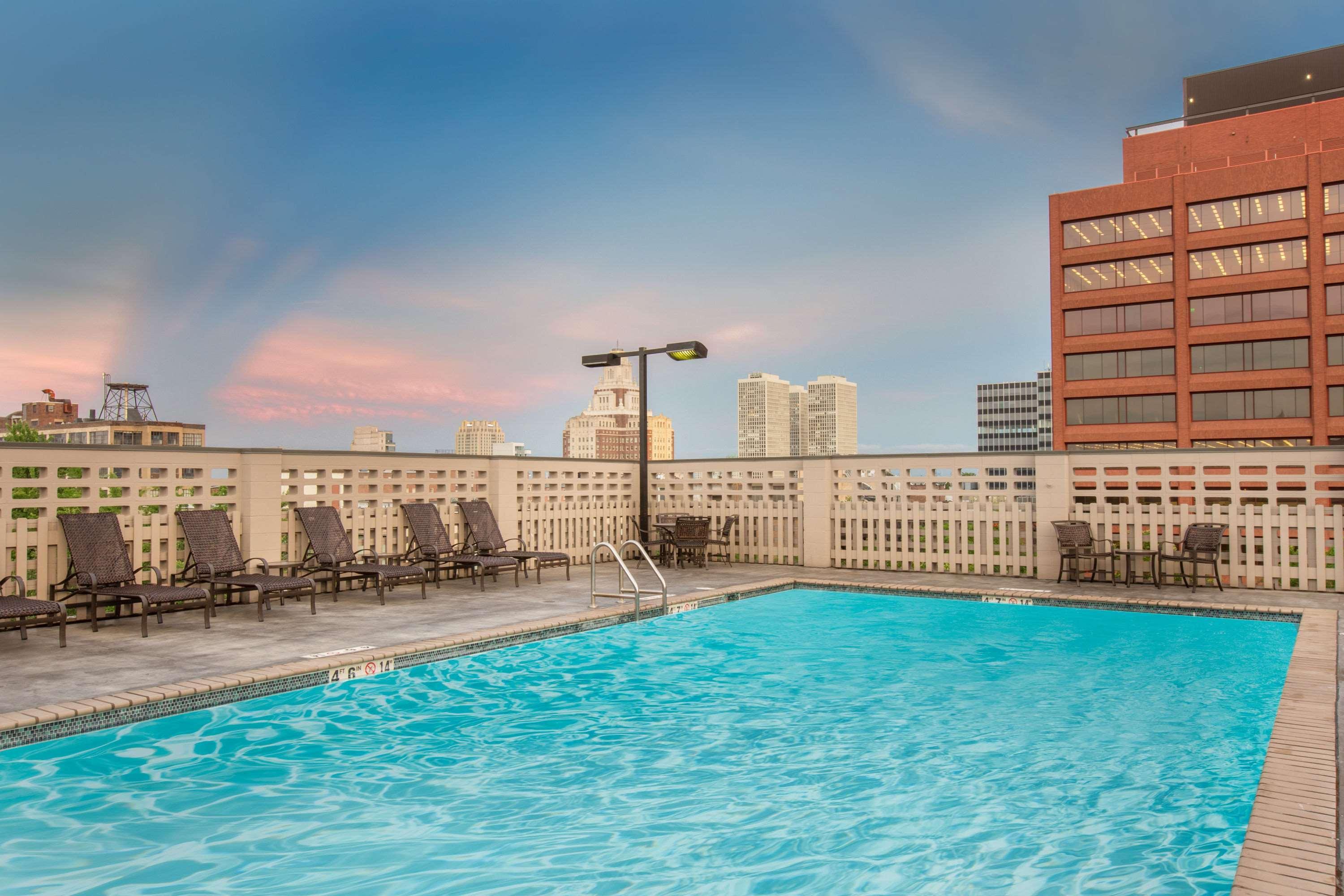 Отель Wyndham Philadelphia-Historic District Экстерьер фото
