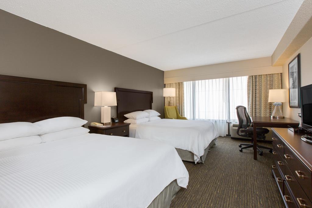 Отель Wyndham Philadelphia-Historic District Экстерьер фото